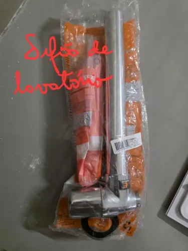 Sifao para lavatório novo na embalagem de metal aço.