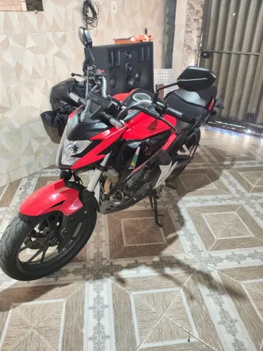 CB300F Twister