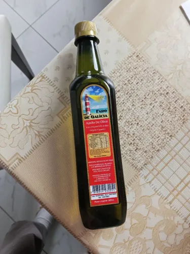 Vende Azeite de Oliva Faro de Galícia