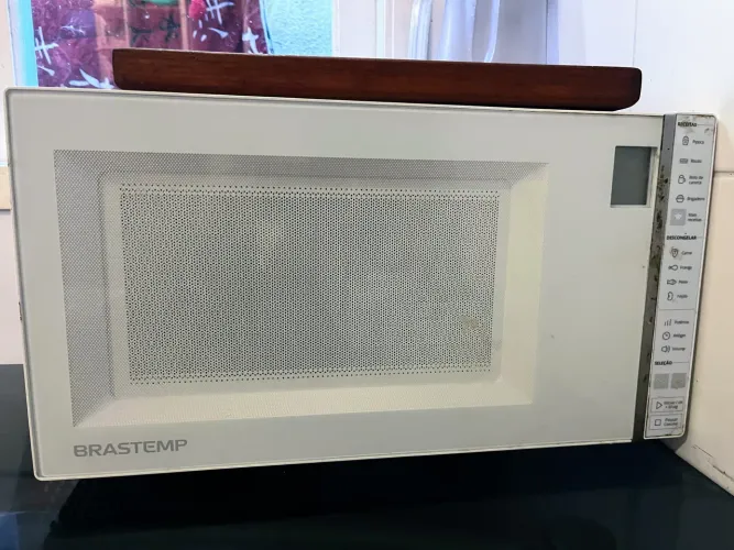 Vendo microondas 32 litros Brastemp