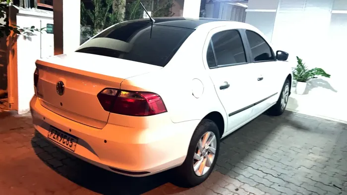 Volkswagen Voyage 1.0 Flex 12V 4P 2021