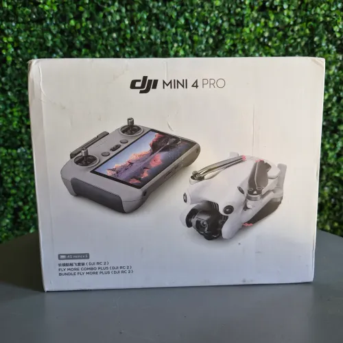 Drone Dji Mini 4 Pro Rc2 (Com Tela) Combo Plus Novo e Lacrado!