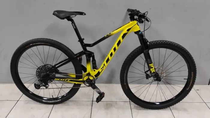 Bicicleta Scott Spark RC 900 Comp