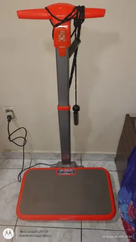 Esteira muscular vibratória