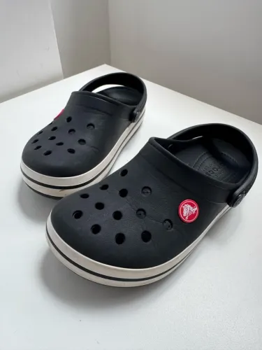Crocs infantil preta original C13