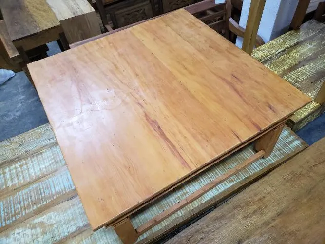 Mesa de Centro Demolição Maquinada