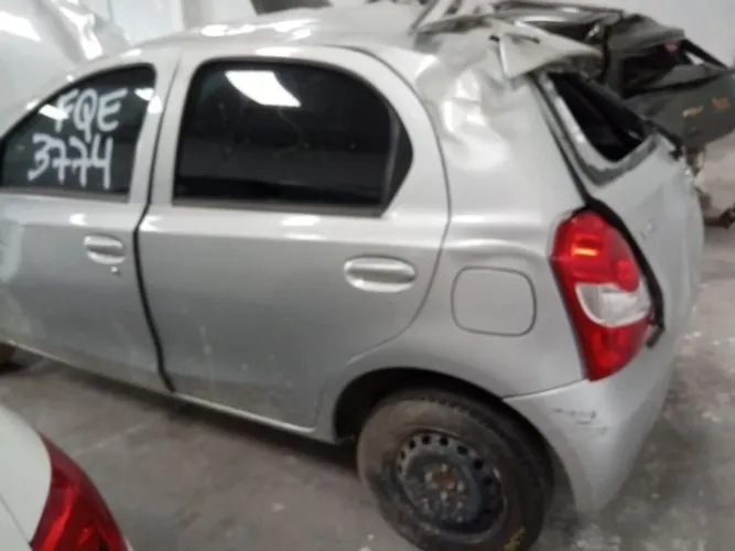 Sucata Etios X 1.3 16v 2014 para retiradas de peças DL12