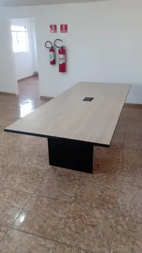Mesa de reuniaão 2,70x1,20 ****leia a descrição****