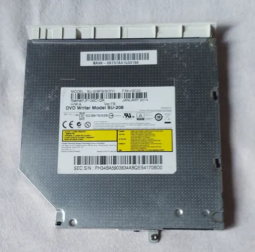 Gravador DVD/RW Para Notebook Branco