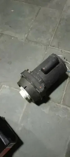Motor Weg de 1/3 CV R$ 250,00