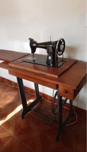 Máquina Singer nova raridade