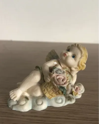 Antiguidade, Anjinho com 5cm de altura
