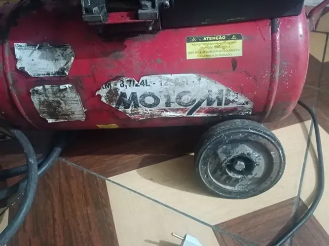Compressor moiotomil 120 LBS  /pol/8.3bar
