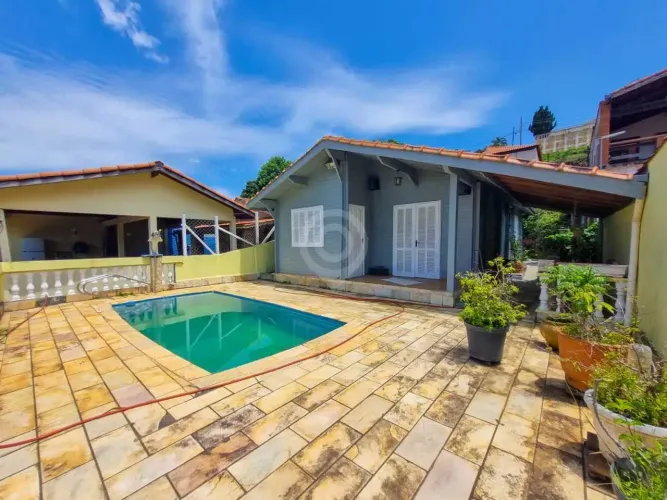 Casa em Condomínio - / Residencial / Residencial Moenda