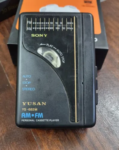 Antigo Walkman Sony Yusan YS-682M para Colecionadores