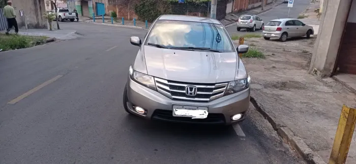 Honda City Sedan LX 1.5 Flex 16V 4P Mec. 2013