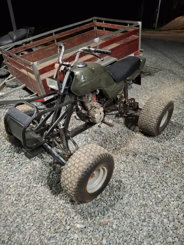 Quadriciculo cg titan 125