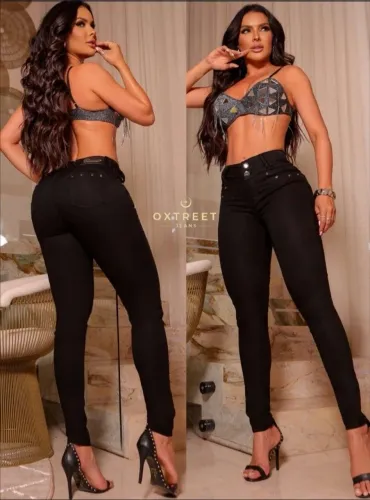 Calça Jeans Preta - Tamanho 38