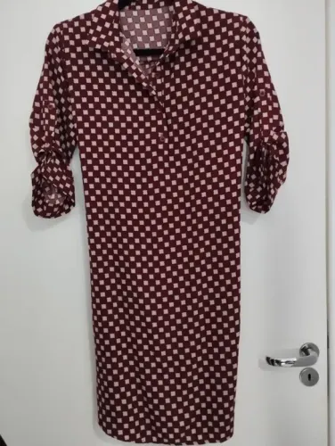 Vestido Estampado e Faixa de Ajuste
