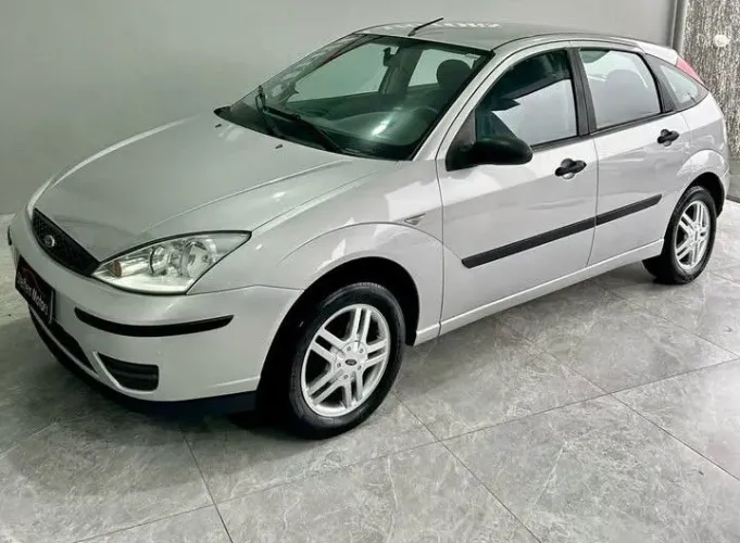 FOCUS HATCH / 1.6 MANUAL