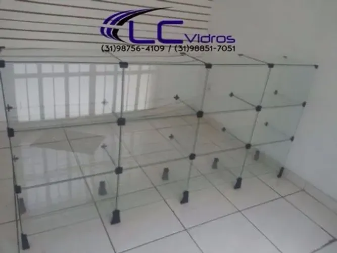 Balcao expositor vidro 2 metros