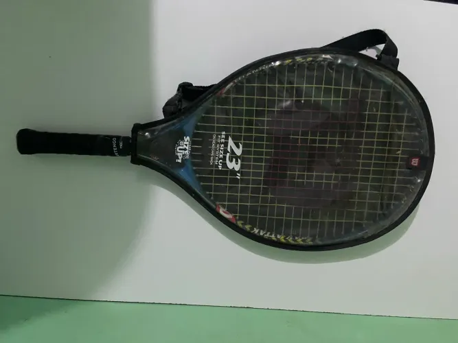 Raquete de tênis Wilson 