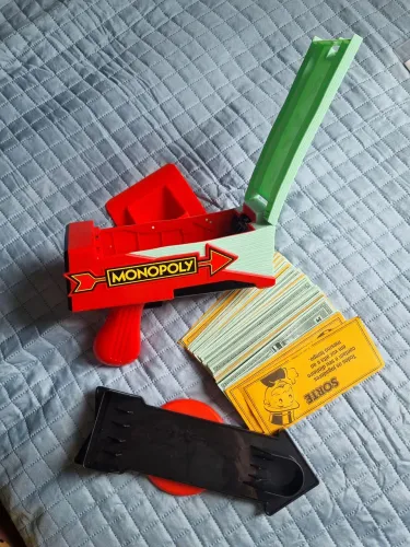 Monopoly Lançador de Dinheiro
