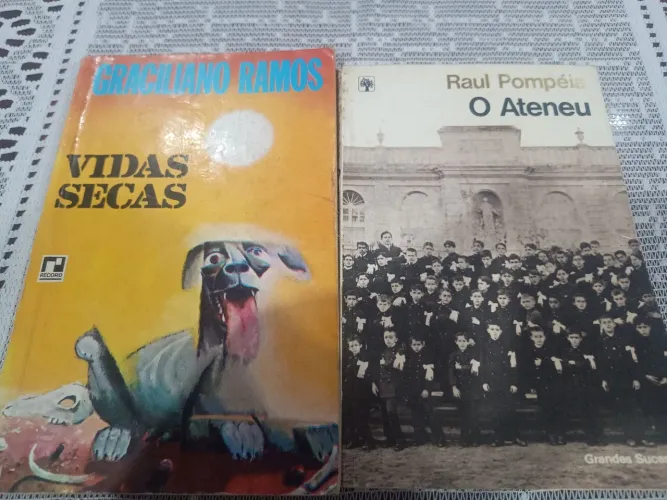 Livros: Vidas Secas + O Ateneu