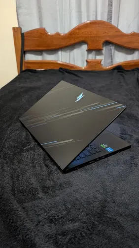 Notebook Gamer Acer Nitro V, RTX 4050, NOVO, LACRADO.