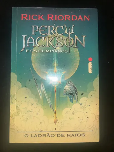 Percy Jackson - O Ladrão de Raios - Literatura Infantojuvenil 