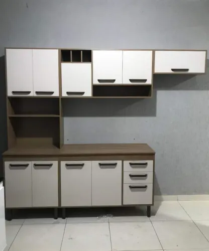 Armário de Cozinha com balcão 