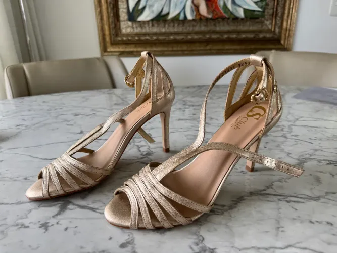 Sandália Carmen Steffens 36