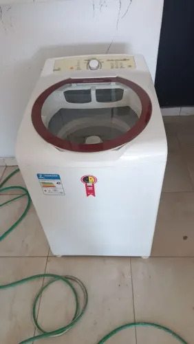 Vendo máquina de lavar Brastemp 11kg 110vts cesto de inox entrego instalada com garantia
