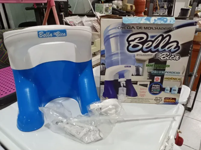 Suporte para Garrafão de Água Bella Bica