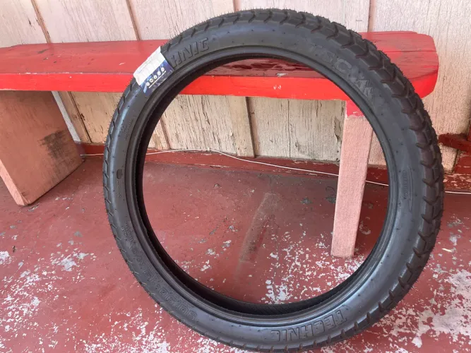 Pneu dianteiro NX150 Bros tecnic 90-90/19