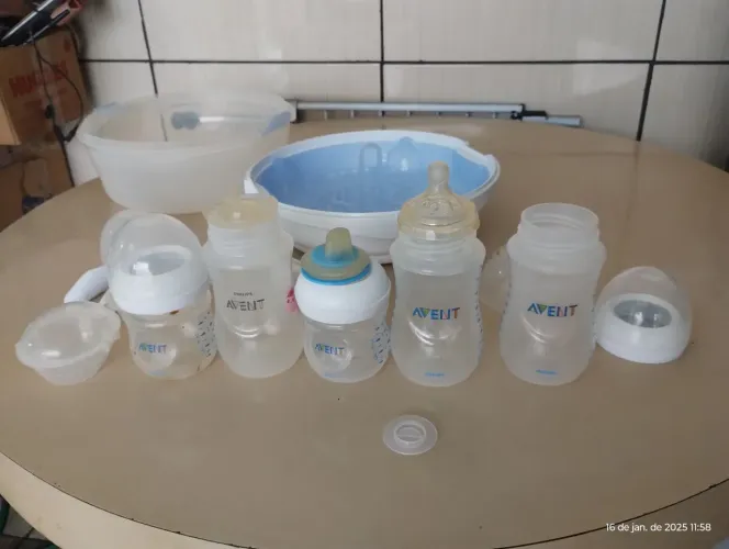 Kit Mamadeiras Avent Esterilizador.