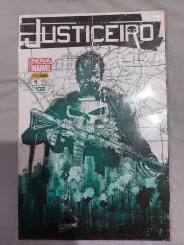 HQ Justiceiro Preto e Branco Nova Marvel