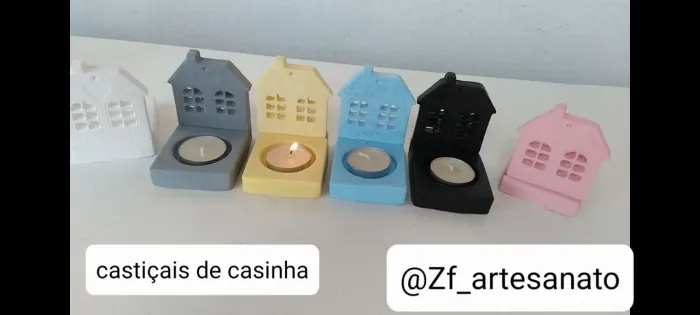 Castiçais de casinha ( peças artesanais em gesso)