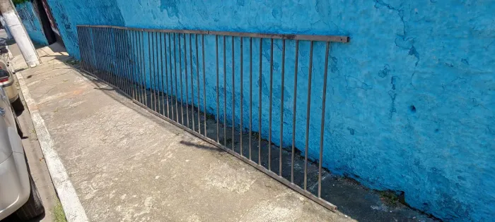 7 METROS DE GRADE GALVANIZADA ( NÃO ENFERRUJA ) R$1950,00 