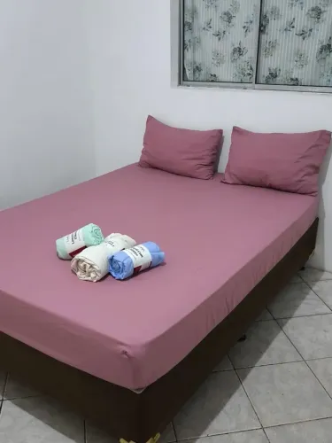 Lençol Elástico casal com 02 fronhas  algodão 