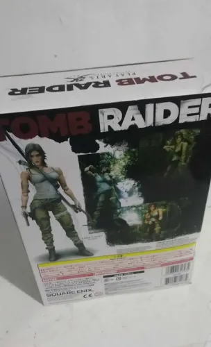 Boneco de ação Tomb Raider Play Arts Kai Lara Croft