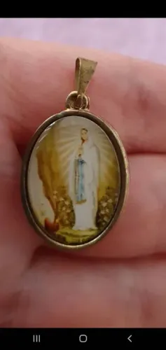 Medalha Nossa Senhora de Lourdes