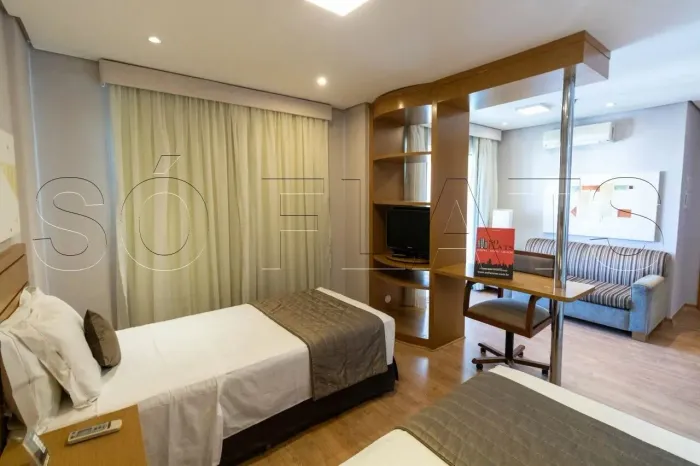 Lindo flat para locação ao lado da Av 9 de Julho e Shopping Frei Caneca. Com entrada imedi