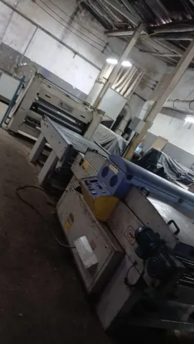 LINHA DE VERNIZ UV