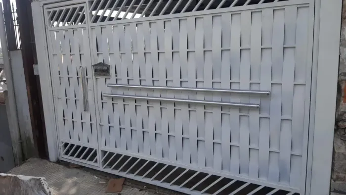 Portão Basculante Ferro Galvanizado 4.30x2.50