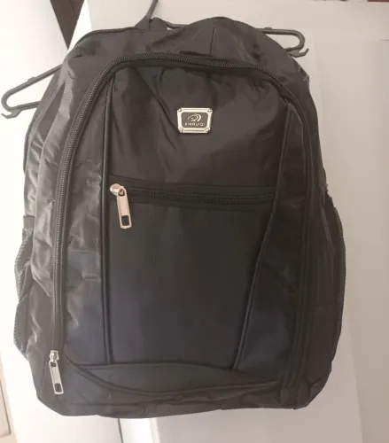 Mochila nova preta notebook ou estudos
