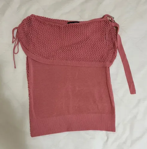 Blusa de Malha Rosa com Detalhe Tamanho P