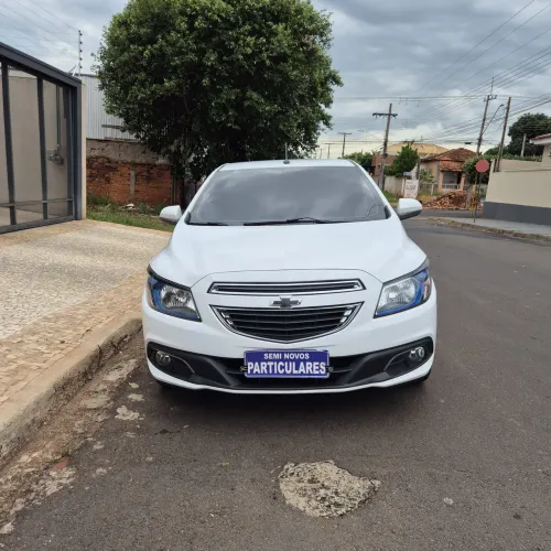 Chevrolet Onix Hatch LTZ 1.4 8V Flex Power Aut. 4P 2015