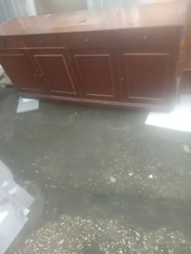 Vendo essa estante de madeira