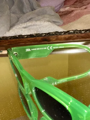 Óculos de Sol Verde Acetato Zara 